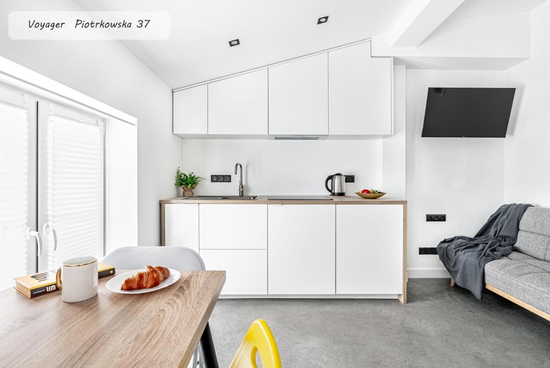 Gold City Point Piotrkowska 37 우치 외부 사진