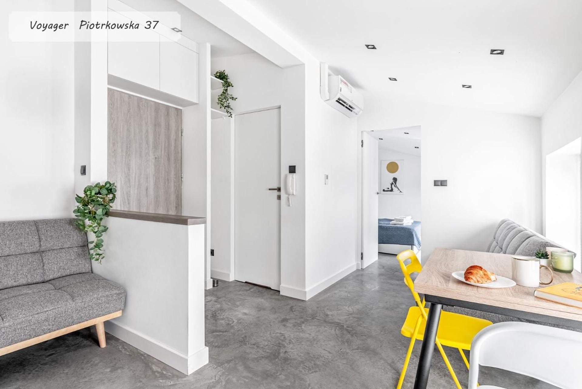 Gold City Point Piotrkowska 37 우치 외부 사진